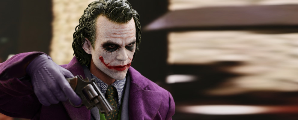 HOTTOYS THE JOKER(THE DARK NIGHT)